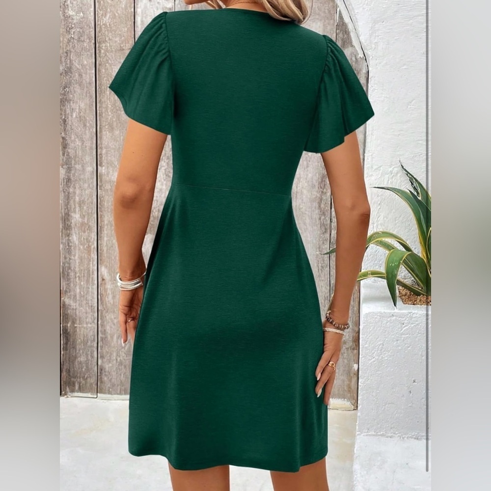 Casual Summer Twist Front V Neck Short Sleeve Mini Dress Dark Green Size Medium - Picture 2 of 4